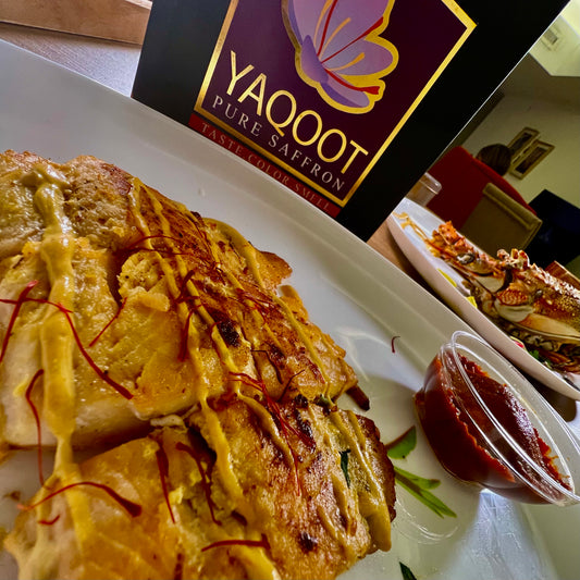 Delicious salmon with mustard and Yaqoot saffron sauce